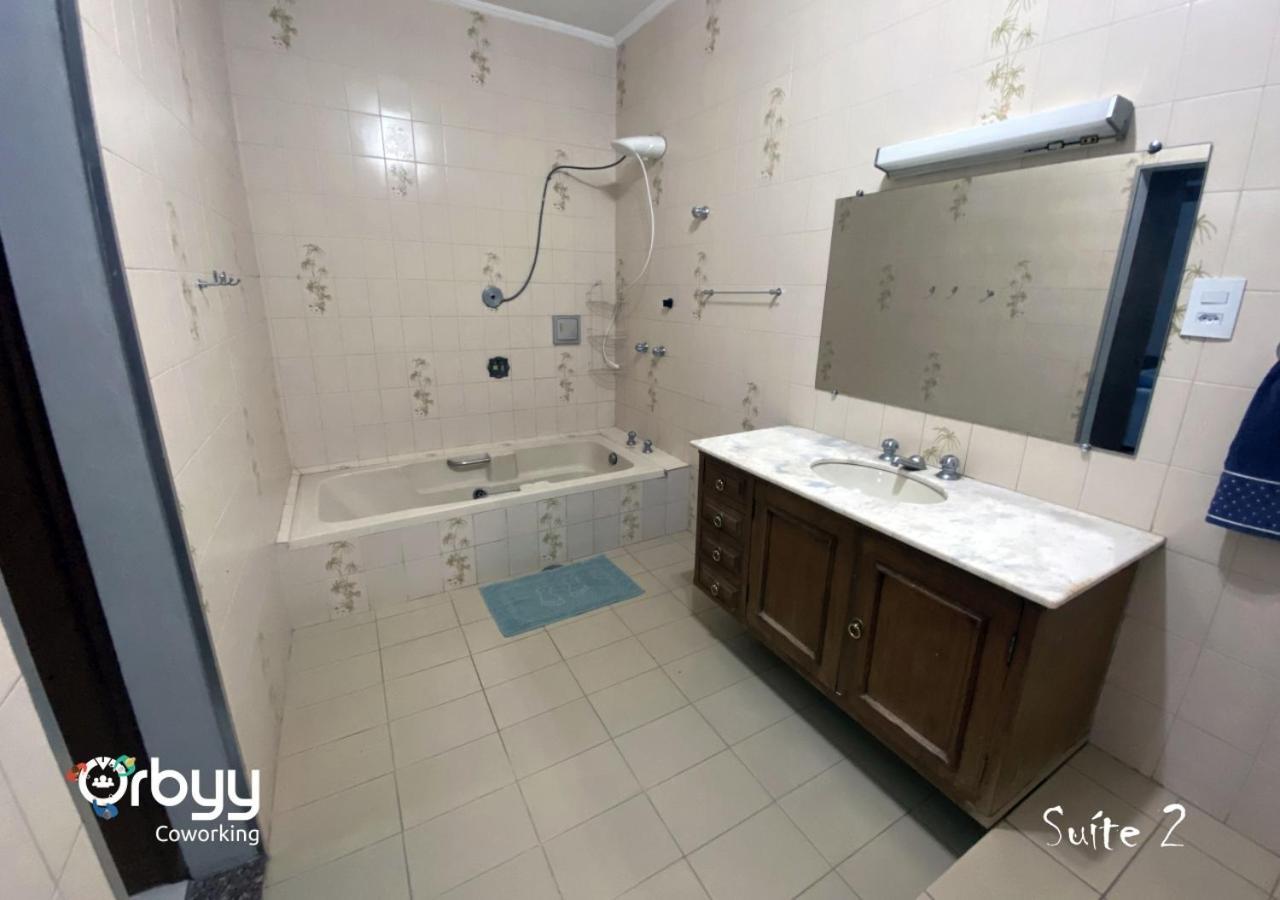 Ritz Hostel Арасатуба Экстерьер фото
